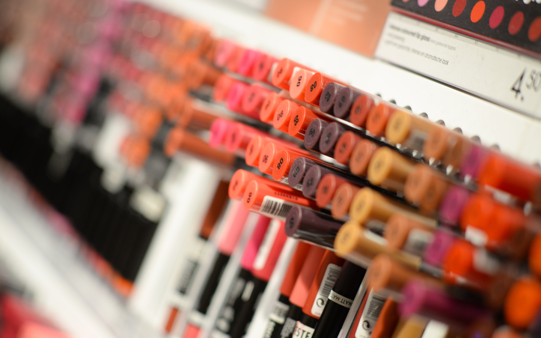 Étiquettes personnalisées pour cosmétiques en doming